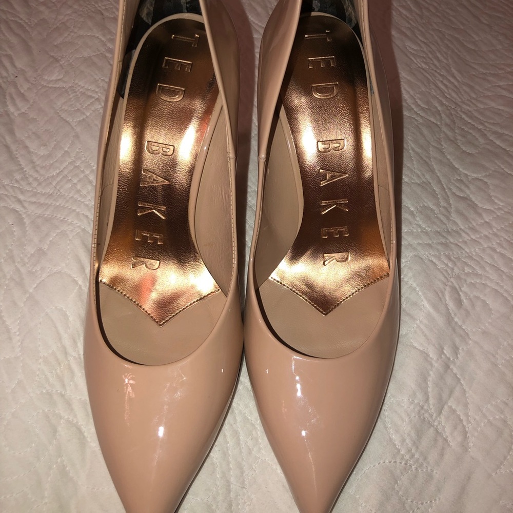 Ted Baker Nude heels